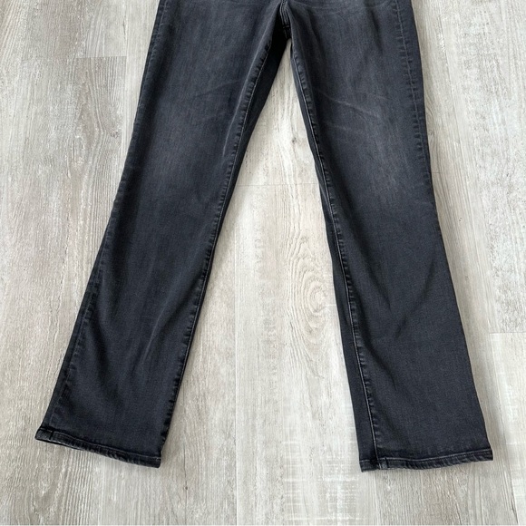 AG Adriano Goldschmied Mari High Rise Slim Straight Jeans - Picture 3 of 16